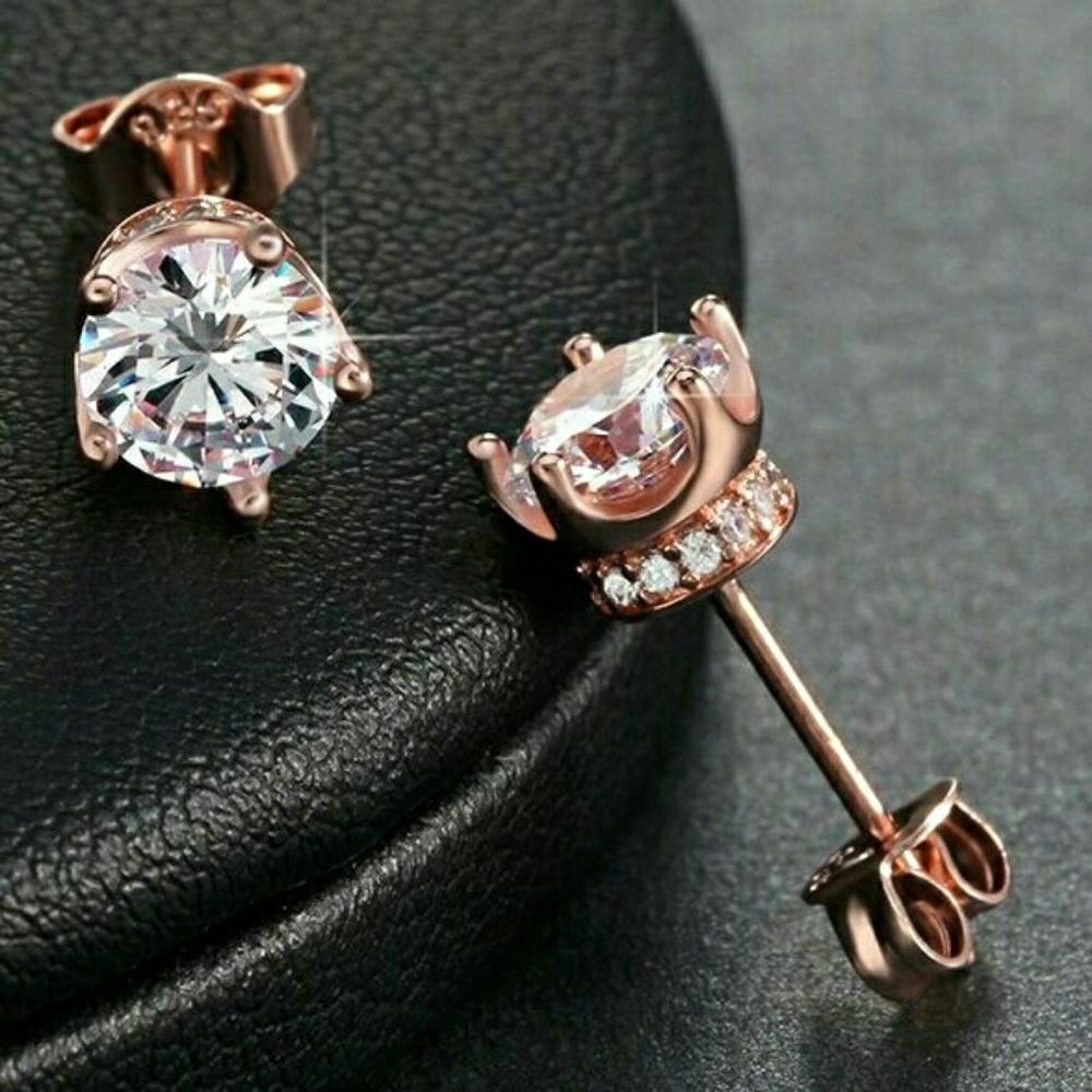 18k Rose Gold Crown Diamond Cz Stud Earrings - Picture 3 of 4
